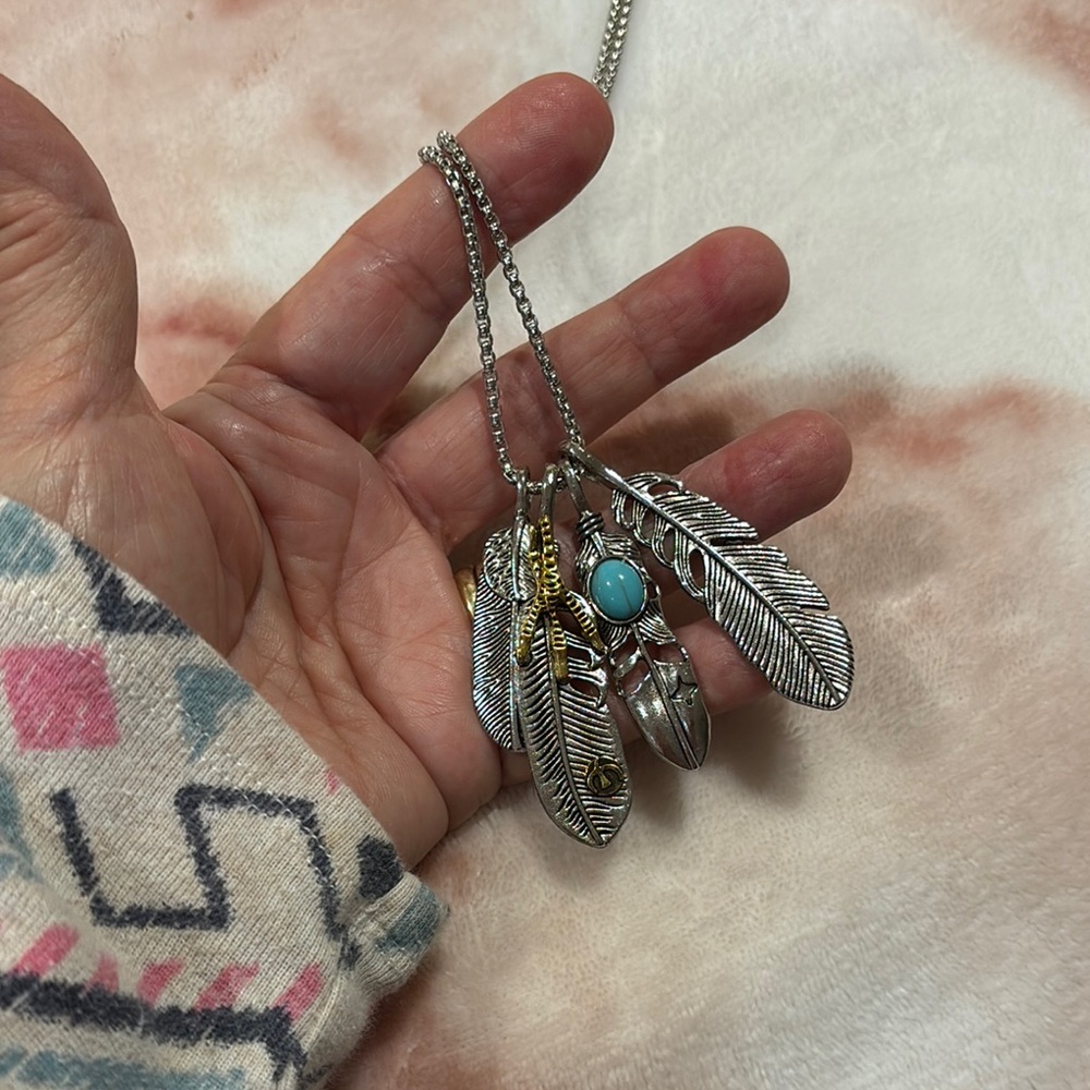 Silver Feather 4 Charm Pendant Necklace with Faux Turquoise and Gold Accents NWT - Picture 13 of 15